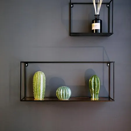 Appartement 2 Pieces Avec Patio Dans Le Centre De